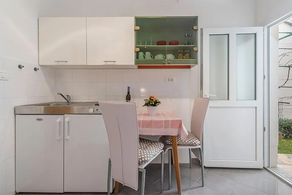Studio Novigrad 2536B 0*, Novigrad (Istria)