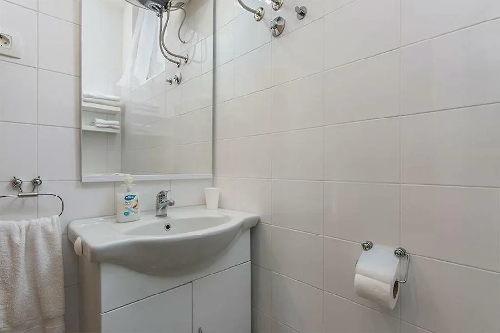 Studio Novigrad 2536B