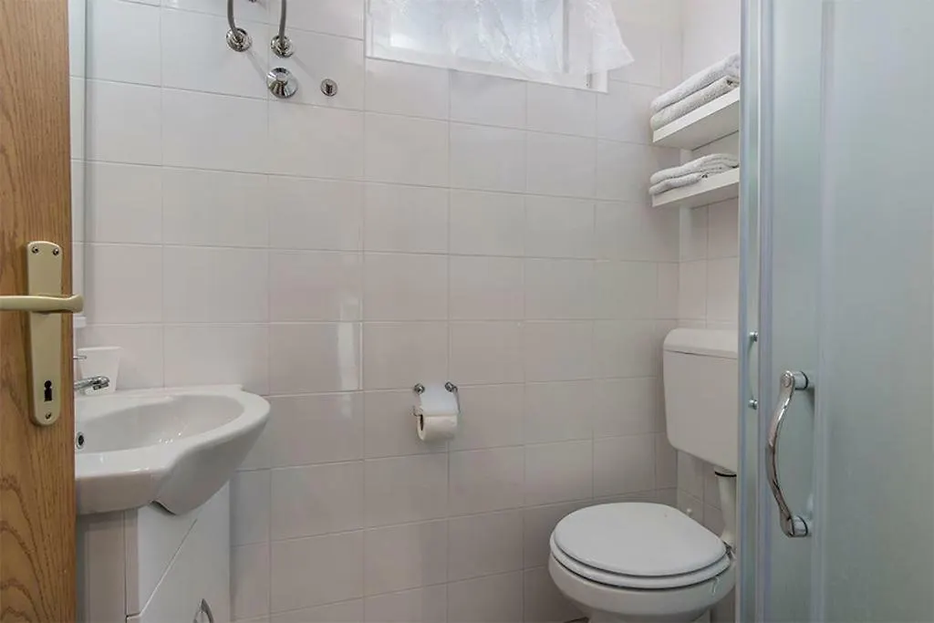 Apartment Studio Novigrad 2536B